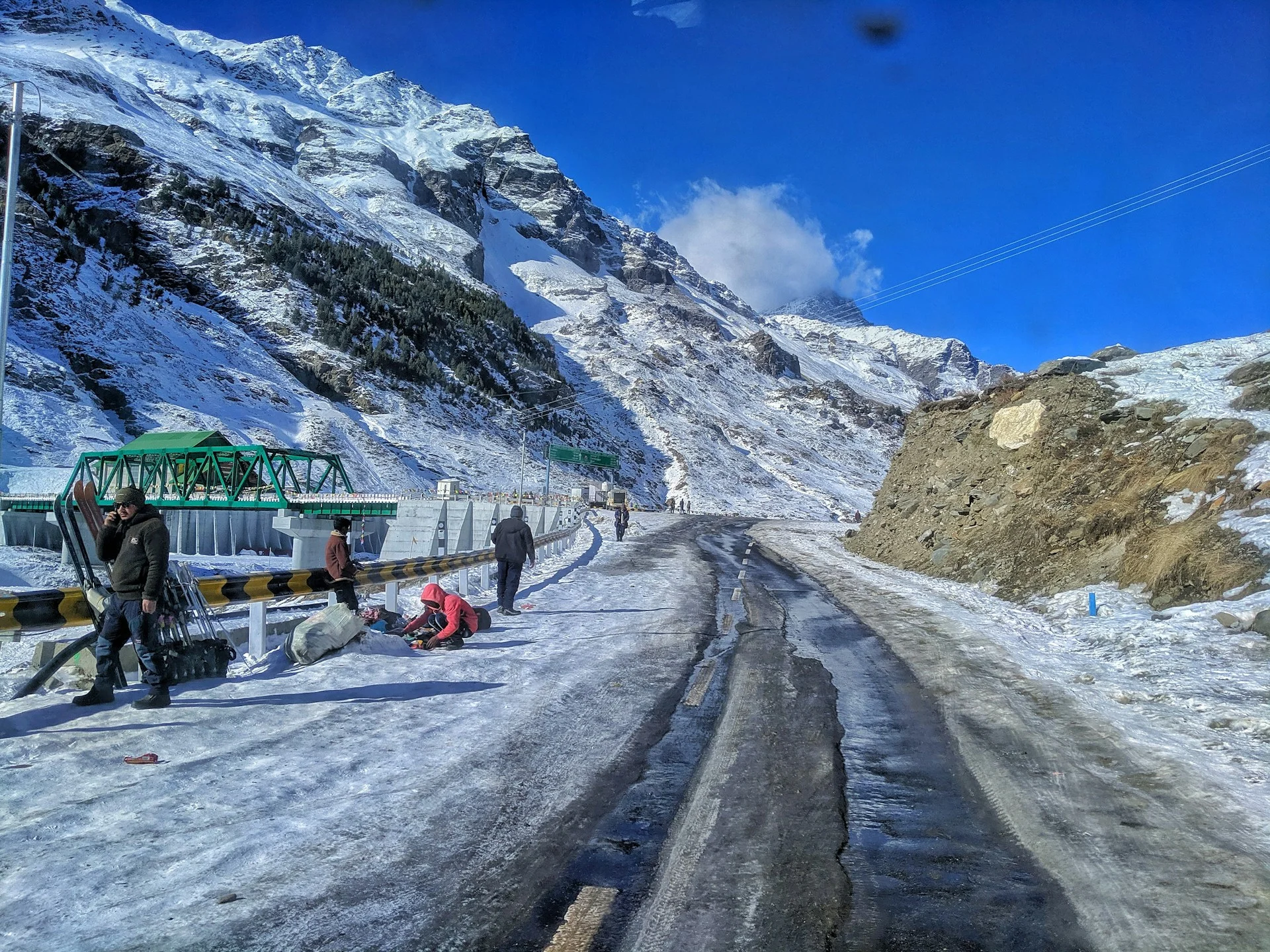 All Girls Himachal Trip to Manali Kasol Jibhi